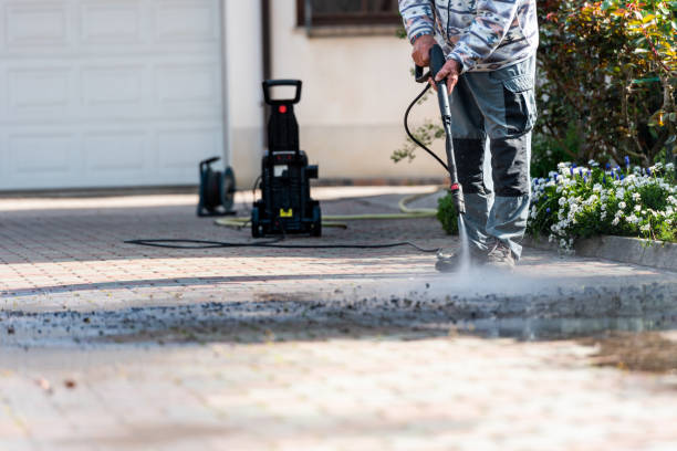 Why Choose Our Certified Pressure Washing Experts for Your Project Needs in Robinson, TX?
